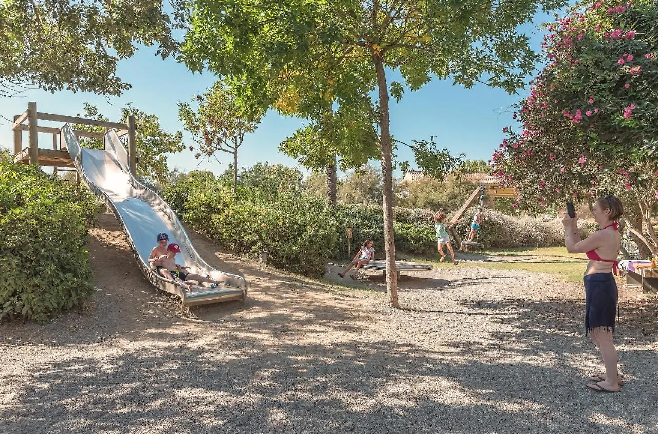 Rubina Resort Empuriabrava Campsite