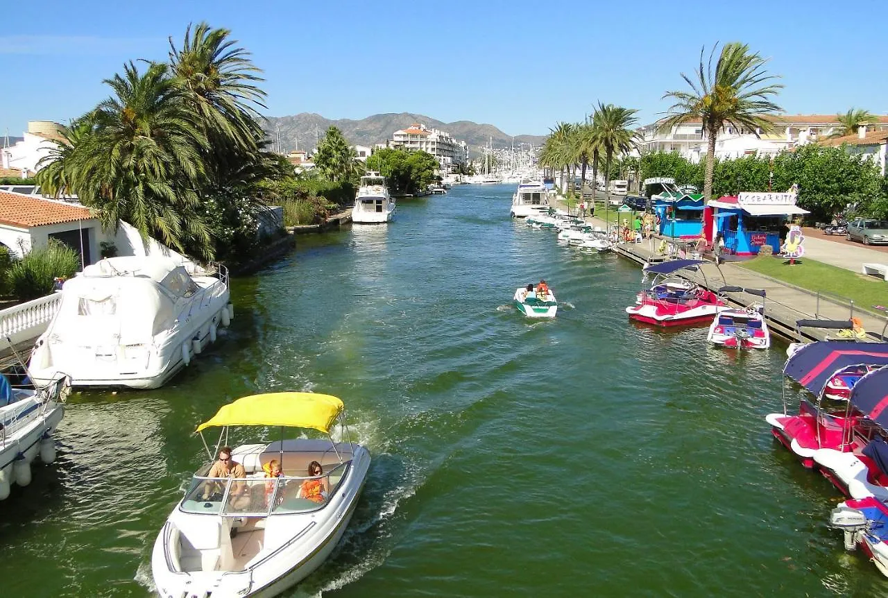 Camping Rubina Resort Empuriabrava Espagne