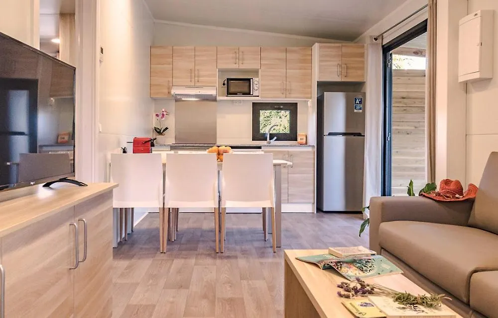 Rubina Resort Empuriabrava Camping